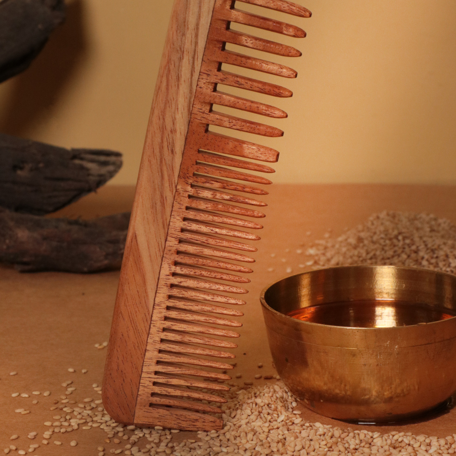 Sesame Oil Soaked Regular Neem Wood Comb