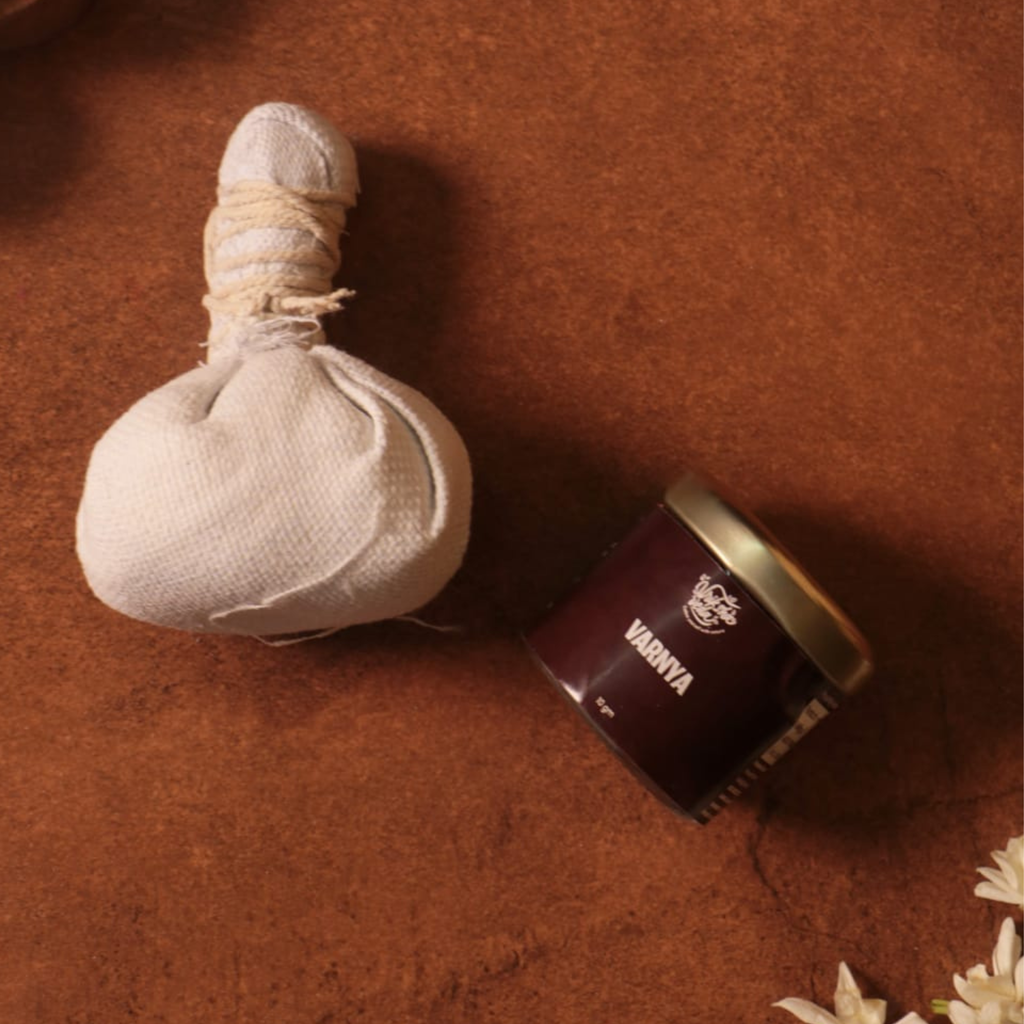 Navara Kizhi Potli | Ayurvedic Njavara Face Massage Potli